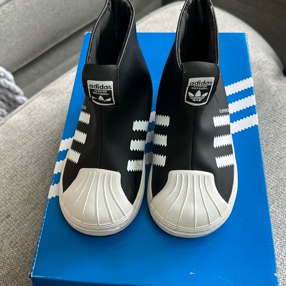 Adidas Superstar 360 rain boots toddler size 8K - Picture 1 of 5